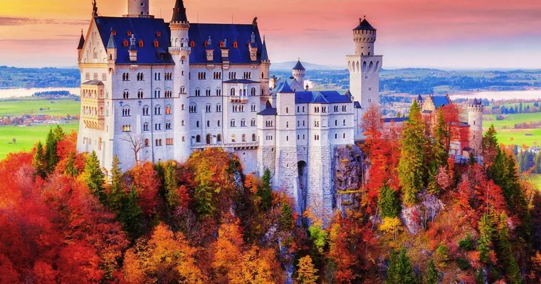 Private driver: Munich>Neuschwanstein>Linderhof>Ettal & more
